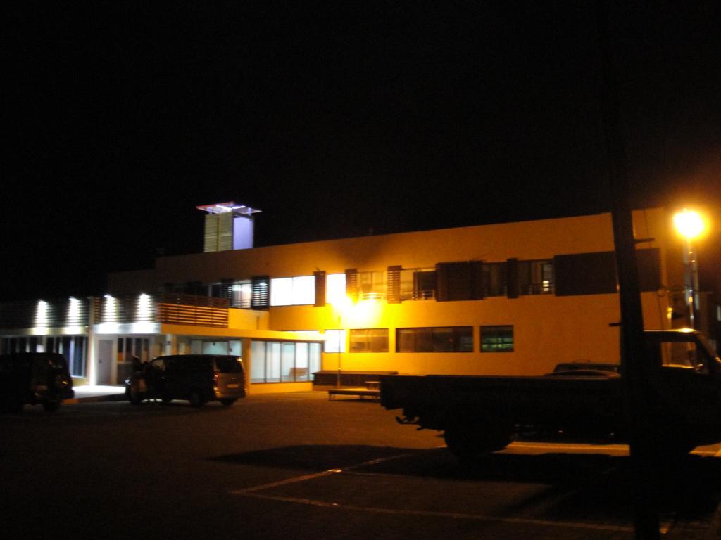 Geomunoreum Hostel Jeju Dış mekan fotoğraf